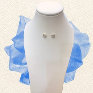 Silver stud earring with mother of pearl (ED403) Silver stud earring with mother of pearl (ED403)