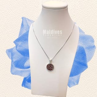 Silver pendant with red coral (PH231) Silver pendant with red coral (PH231)