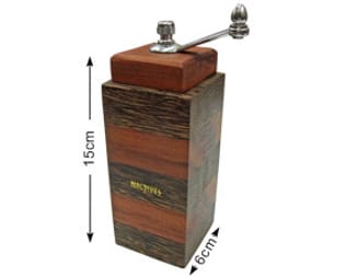 Kokosnuss Holzmühle auf den Malediven (KTM001) Kokosnuss Holzmühle auf den Malediven (KTM001)