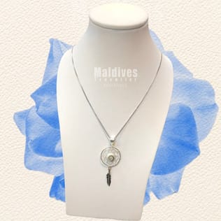 Silver pendant with sea shell (PH223) Silver pendant with sea shell (PH223)