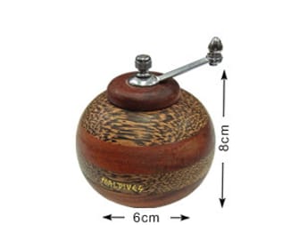 Kokosnuss-Holzmühle auf den Malediven (KTM004) Kokosnuss-Holzmühle auf den Malediven (KTM004)