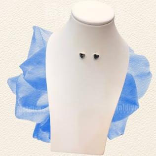 Silver stud earring with oyster shell (ED406) Silver stud earring with oyster shell (ED406)