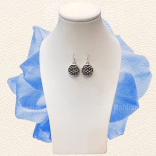 Silver dangle earring with onyx (EH518) Silver dangle earring with onyx (EH518)