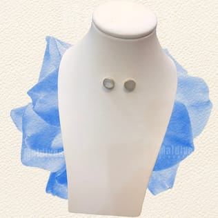Silver stud earring with mother of pearl (ED419) Silver stud earring with mother of pearl (ED419)