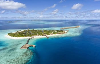 Hurawalhi Island Resort Hurawalhi Island Resort