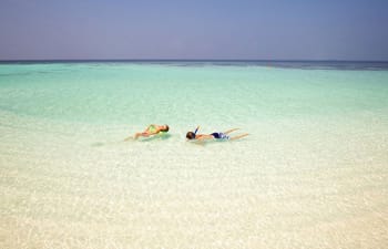 Relax time at crystal clear lagoon of Banyan Tree Vabbinfaru Relax time at crystal clear lagoon of Banyan Tree Vabbinfaru