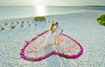 Holiday Island Resort & Spa Holiday Island Resort & Spa