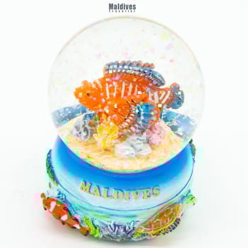 スノードーム　海外 スノーイングライト クラウン 王冠型