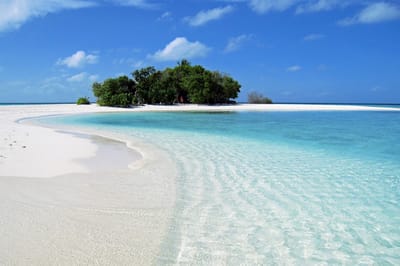 Come il Turismo scoprì le Maldive e Chi furono i Primi Visitatori Come il Turismo scoprì le Maldive e Chi furono i Primi Visitatori