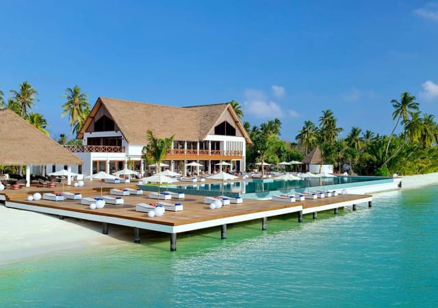Mercure Maldives Kooddoo Mercure Maldives Kooddoo
