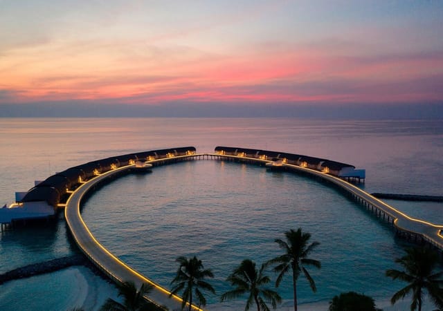 The Westin Maldives Miriandhoo Resort The Westin Maldives Miriandhoo Resort