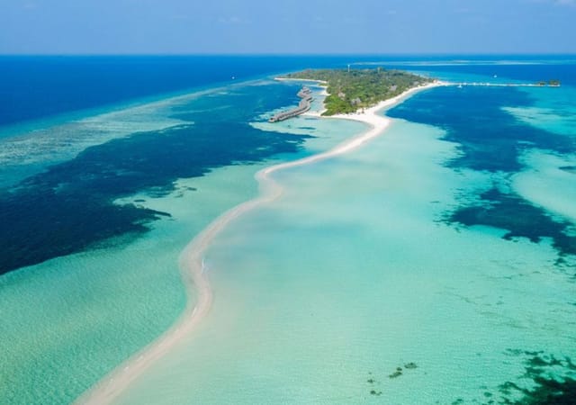 Kuredu Island Resort & Spa Kuredu Island Resort & Spa