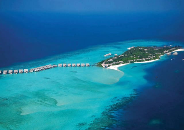 Four Seasons Resort Maldives at Landaa Giraavaru Four Seasons Resort Maldives at Landaa Giraavaru