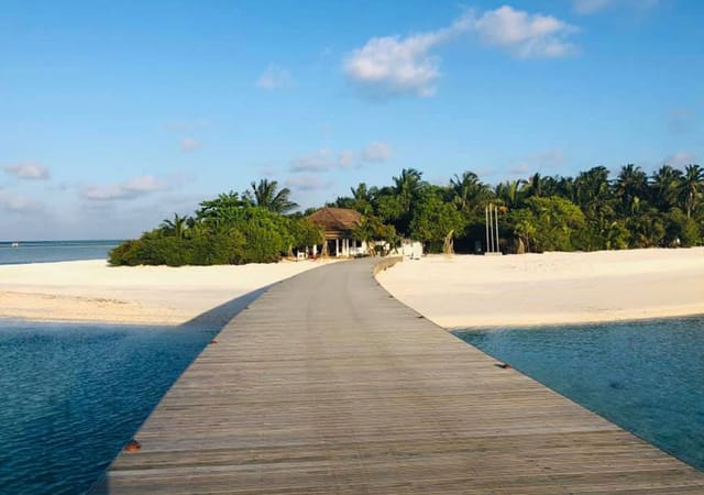 Cinnamon Hakuraa Huraa Maldives Cinnamon Hakuraa Huraa Maldives