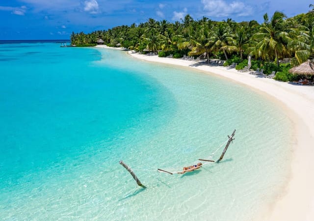 Sheraton Maldives Full Moon Resort & Spa Sheraton Maldives Full Moon Resort & Spa