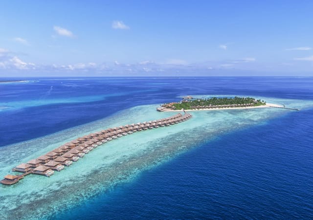 Hurawalhi Island Resort Hurawalhi Island Resort