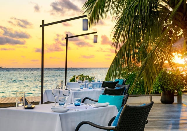 Sheraton Maldives Full Moon Resort & Spa Sheraton Maldives Full Moon Resort & Spa