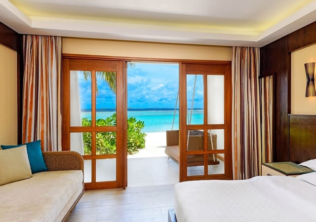 Sheraton Maldives Full Moon Resort & Spa Sheraton Maldives Full Moon Resort & Spa