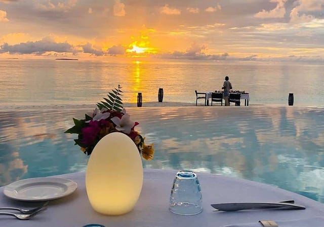 Dusit Thani Maldives Dusit Thani Maldives