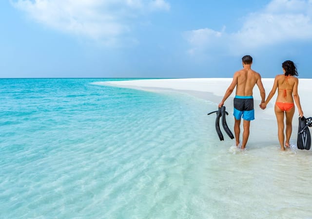 Hurawalhi Island Resort Hurawalhi Island Resort